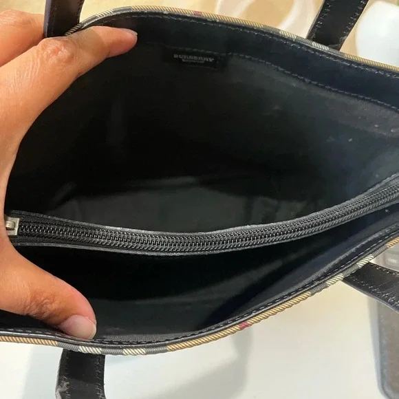 BURBERRY MINI TOTE - Picture 10 of 14